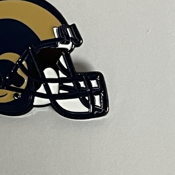 Los Angeles LA Rams Helmet Hat Pin Streetwear Hats Bag Football Fitted New Era - Picture 3 of 8